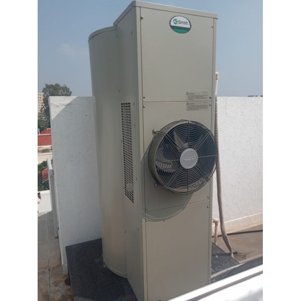 A O Smith 300L 1 phase 6Kw outdoor integrated heat pump A O Smith 300L 1 phase 6Kw outdoor integrated heat pump